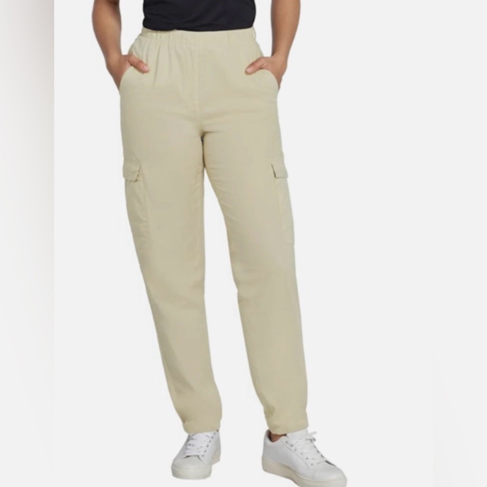 GAP Women's Cream  Pants NWT